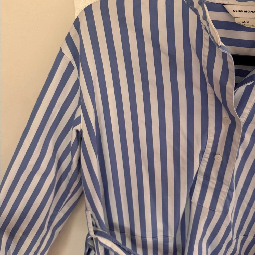 Club Monaco Women's Half Placket Tunic - Picture 11 of 11